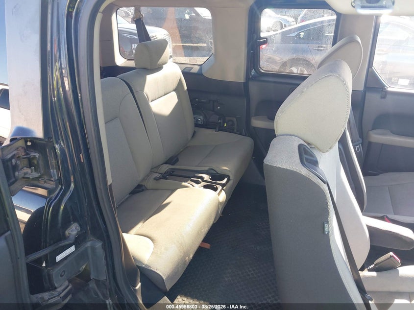 2008 HONDA ELEMENT auction photo 8