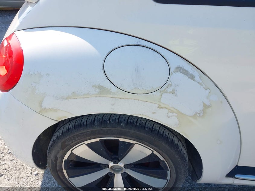 2012 VOLKSWAGEN BEETLE HATCHBACK 2.0L I-4 DI, DOHC, VVT, TURBO, 200HP