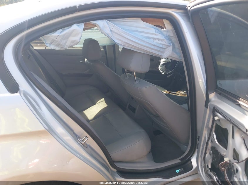 BMW 328I 2008 VIN WBAVA37548NL54623