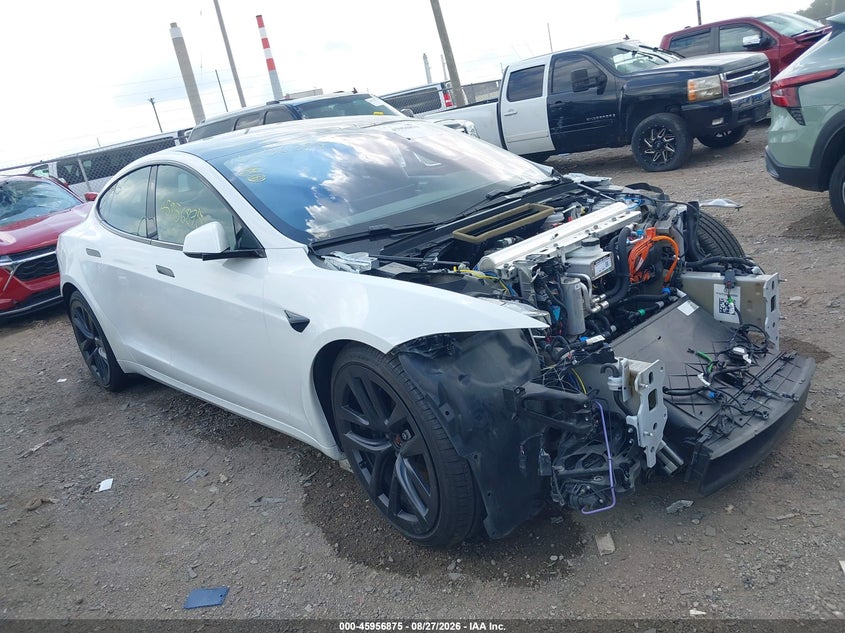 TESLA MODEL S - zdjęcie 1