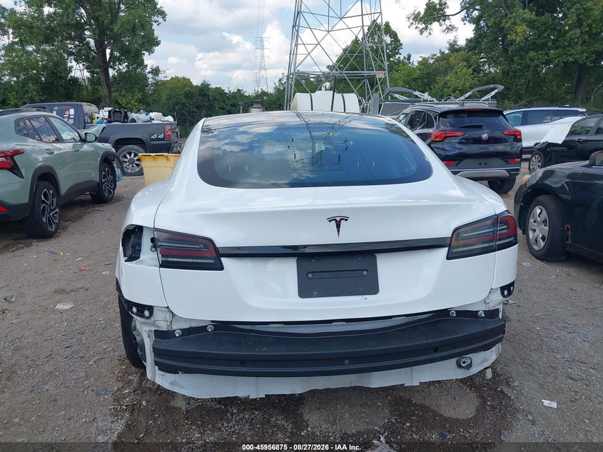 TESLA MODEL S - zdjęcie 16