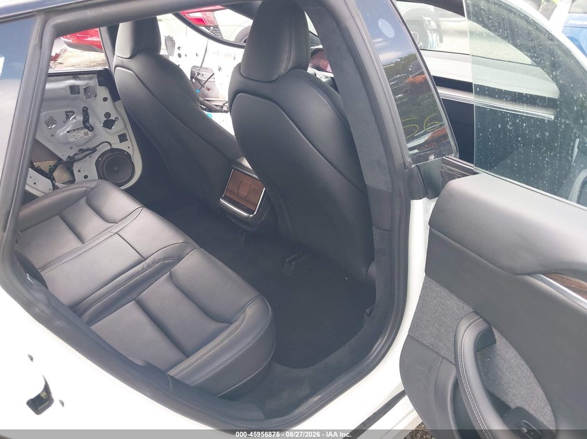 TESLA MODEL S - zdjęcie 8