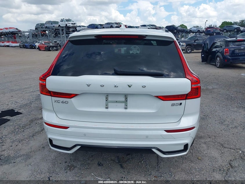 VOLVO XC60 - zdjęcie 17