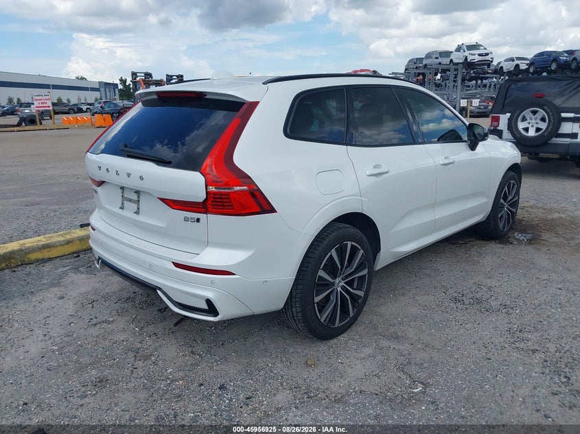 VOLVO XC60 - zdjęcie 4