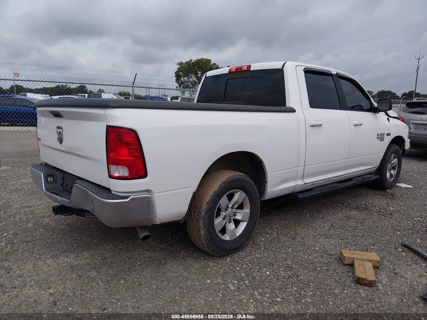 2019 RAM 1500 CLASSIC auction photo 4