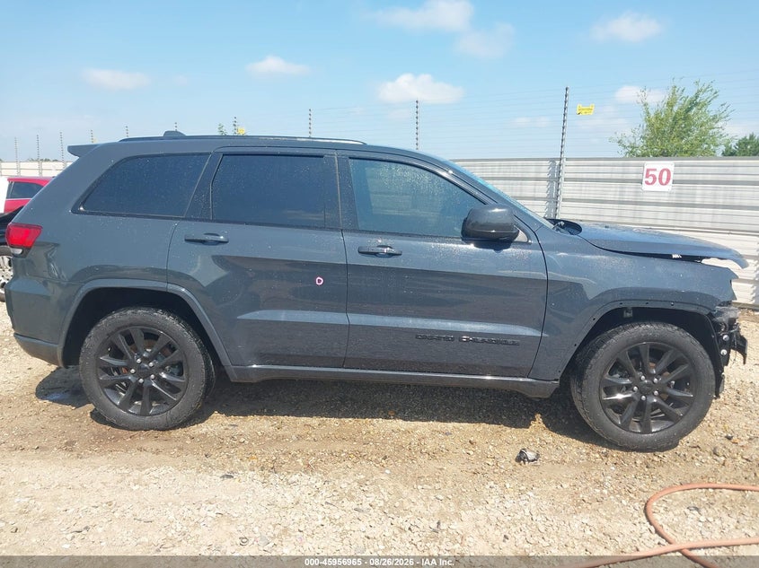 JEEP GRAND CHEROKEE - zdjęcie 13