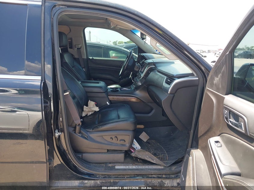 CHEVROLET SUBURBAN - zdjęcie 5