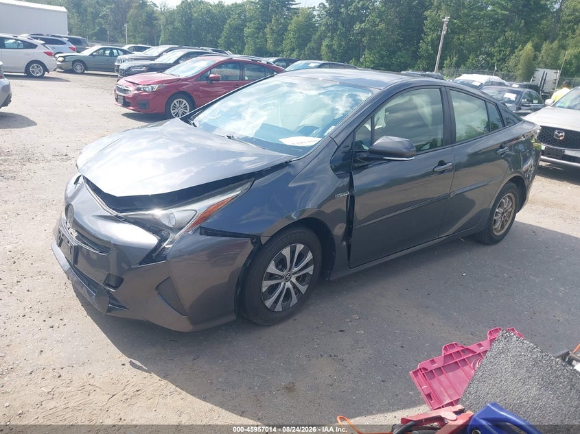 2016 TOYOTA PRIUS auction photo 2