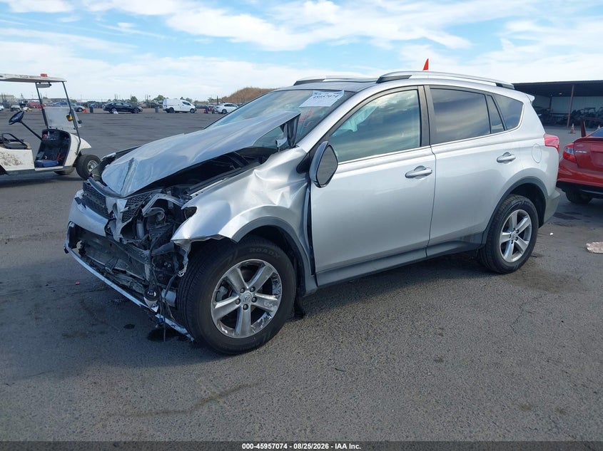 2014 Toyota RAV 4, Front End, IAAI, VIN 2T3RFREV0EW137179 — photo 2