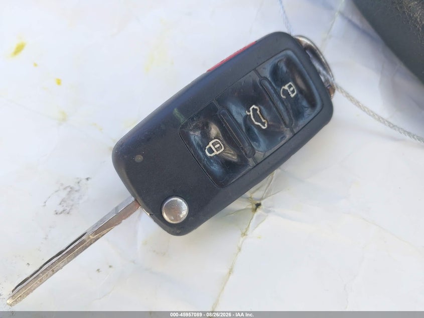 VOLKSWAGEN GOLF 2012 VIN WVWBB7AJ0CW315191