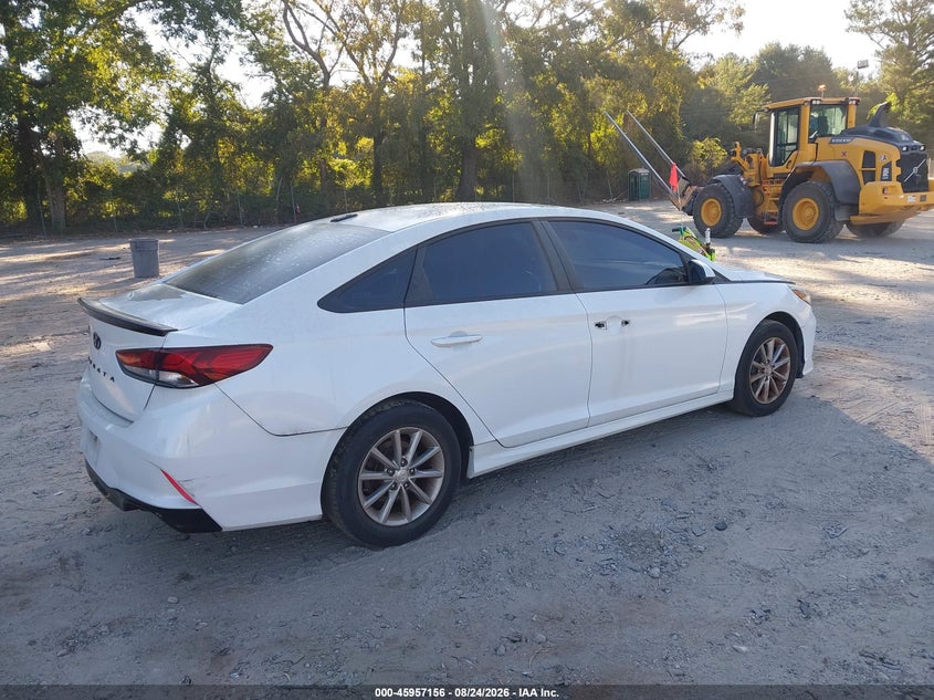 2018 HYUNDAI SONATA auction photo 4