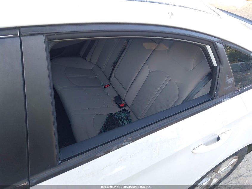 2018 HYUNDAI SONATA auction photo 6