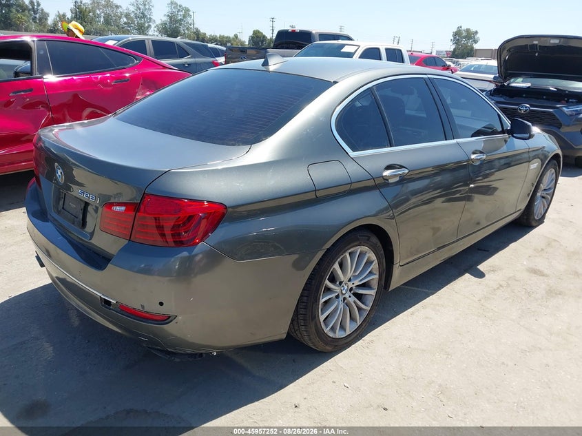2014 BMW 528I auction photo 4