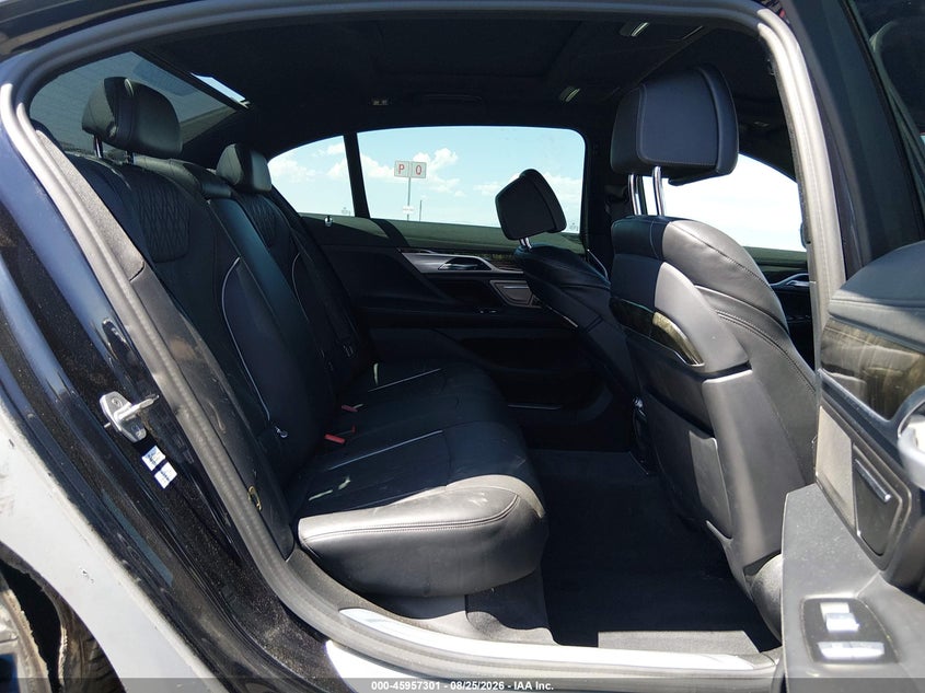 2021 BMW 7ER SEDAN 4.4L V-8 DI, DOHC, VVT, TURBO, 523HP