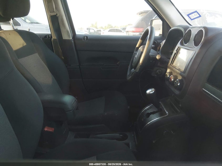 2015 JEEP PATRIOT auction photo 5
