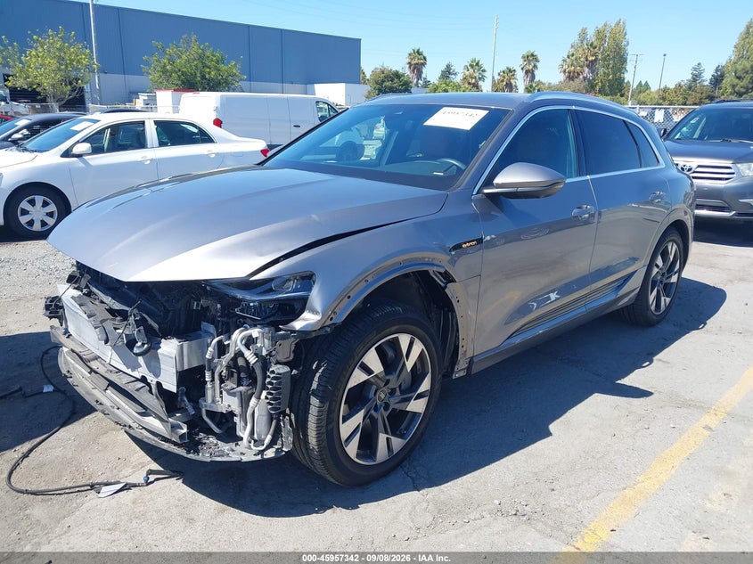 Vin: wa1labge4pb019215, lot: 46456556, audi e-tron premium plus quattro 20232