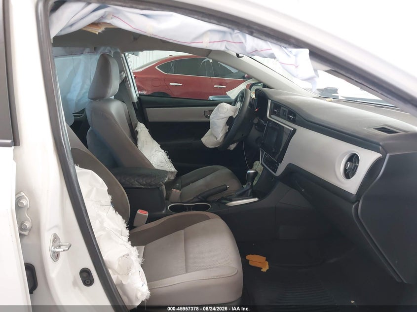 2019 TOYOTA COROLLA auction photo 5