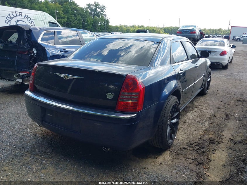 2006 CHRYSLER 300C auction photo 4