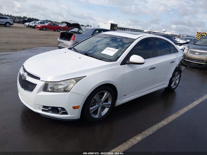 2013 CHEVROLET CRUZE auction photo 2