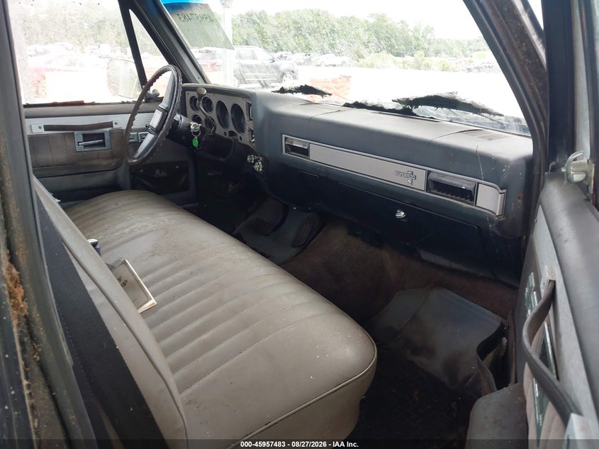 1984 CHEVROLET C10 auction photo 5