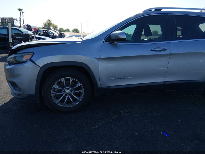 2019 JEEP CHEROKEE auction photo 6
