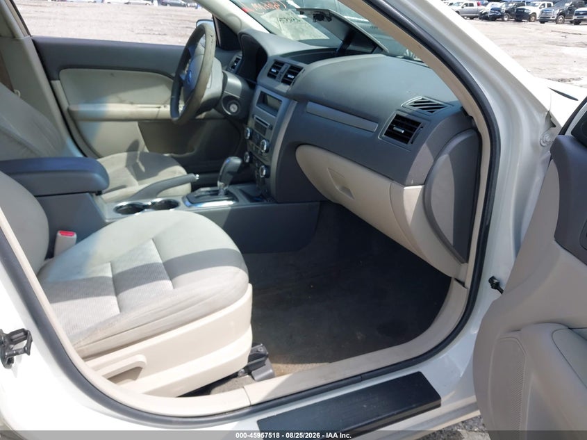 2010 FORD FUSION auction photo 5
