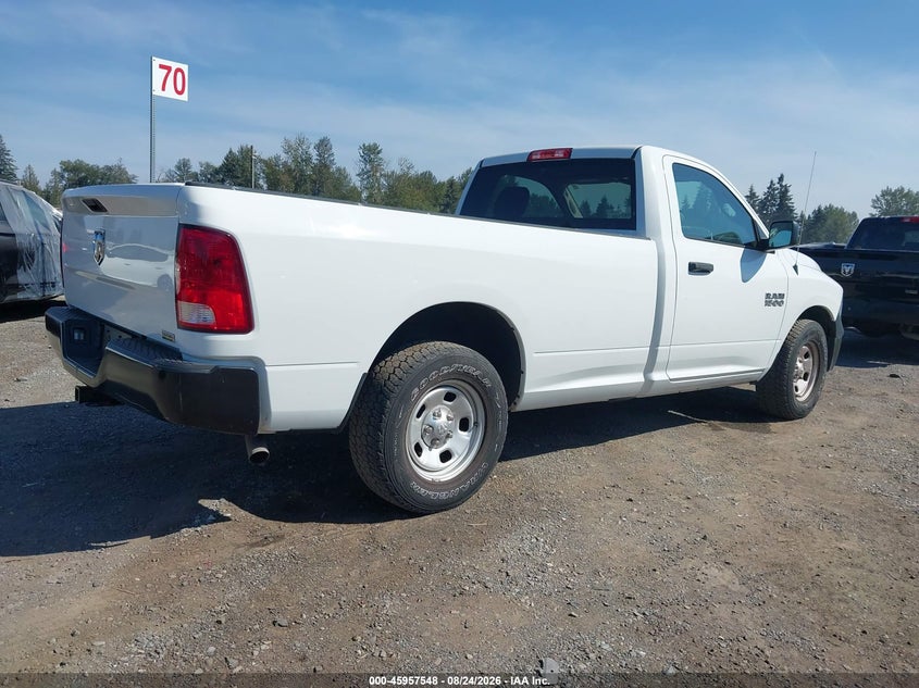 2017 RAM 1500 auction photo 4