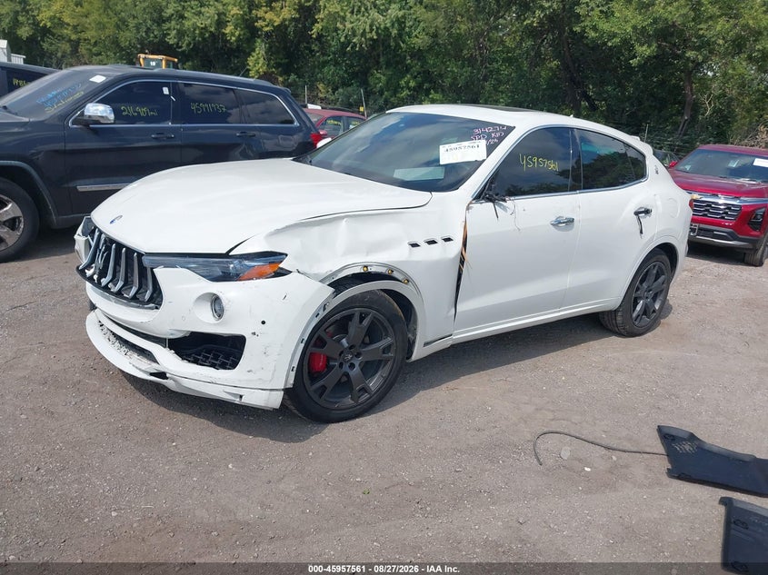 MASERATI LEVANTE 2018 VIN ZN661XUAXJX270685