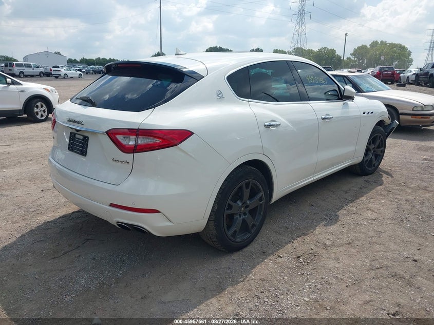 MASERATI LEVANTE 2018 VIN ZN661XUAXJX270685