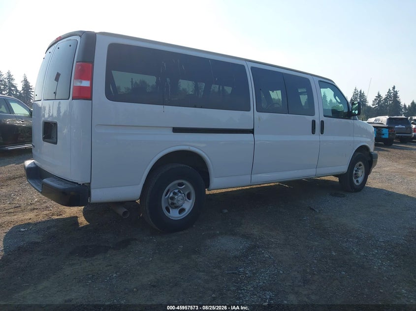 2019 CHEVROLET EXPRESS 3500 auction photo 4
