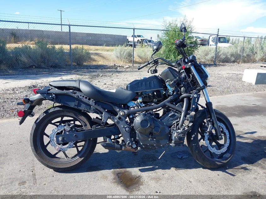 HONDA CTX700 2016