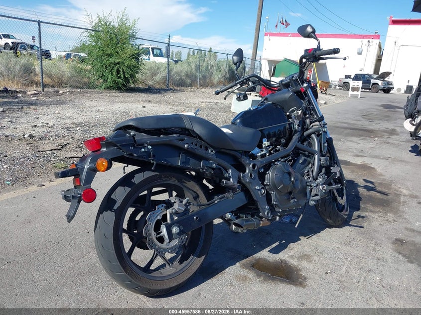 2016 HONDA CTX700 auction photo 4