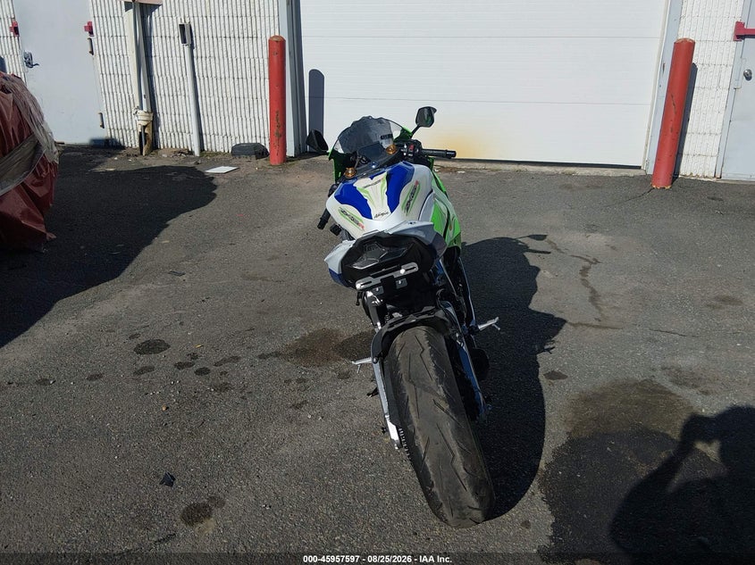 2024 KAWASAKI ZX636 auction photo 6