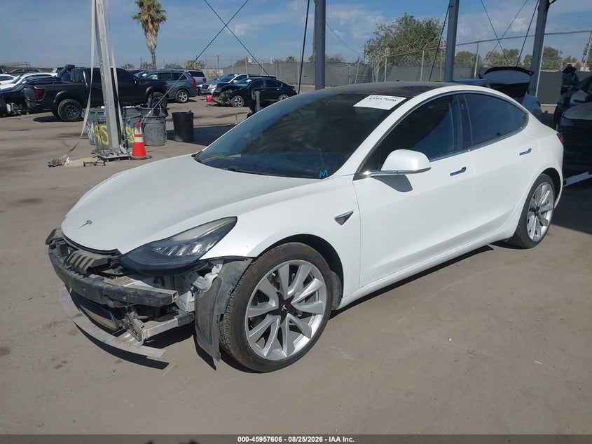 2018 Tesla Model 3, Удар спереди, IAAI, VIN 5YJ3E1EB1JF134307 — фото 2