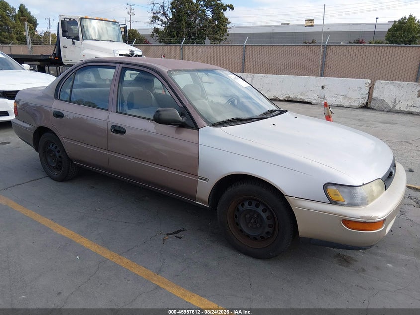1993 TOYOTA COROLLA auction photo 1