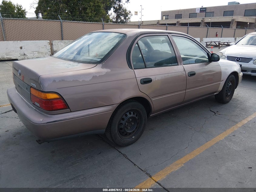 1993 TOYOTA COROLLA auction photo 4