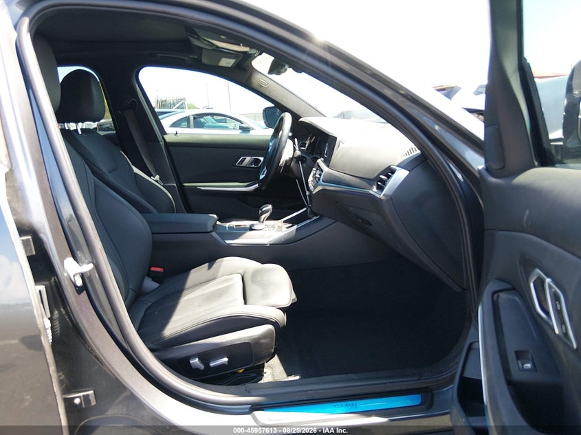 2021 BMW 330I auction photo 5