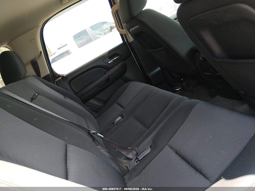 2013 CHEVROLET TAHOE auction photo 8