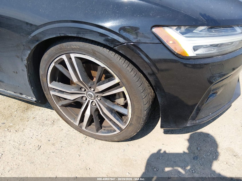 VOLVO S60 2019 VIN 7JRA22TM6KG006034