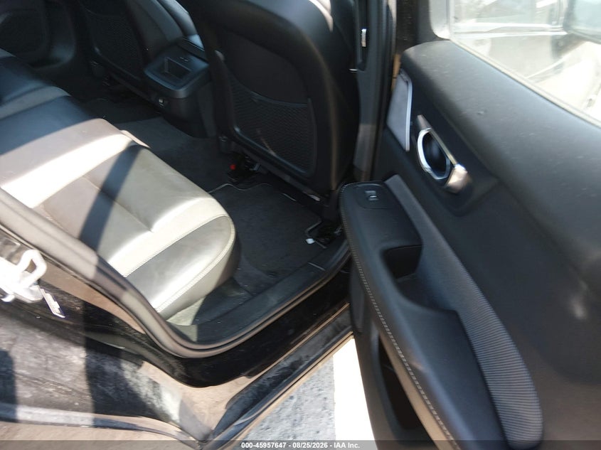 VOLVO S60 2019 VIN 7JRA22TM6KG006034