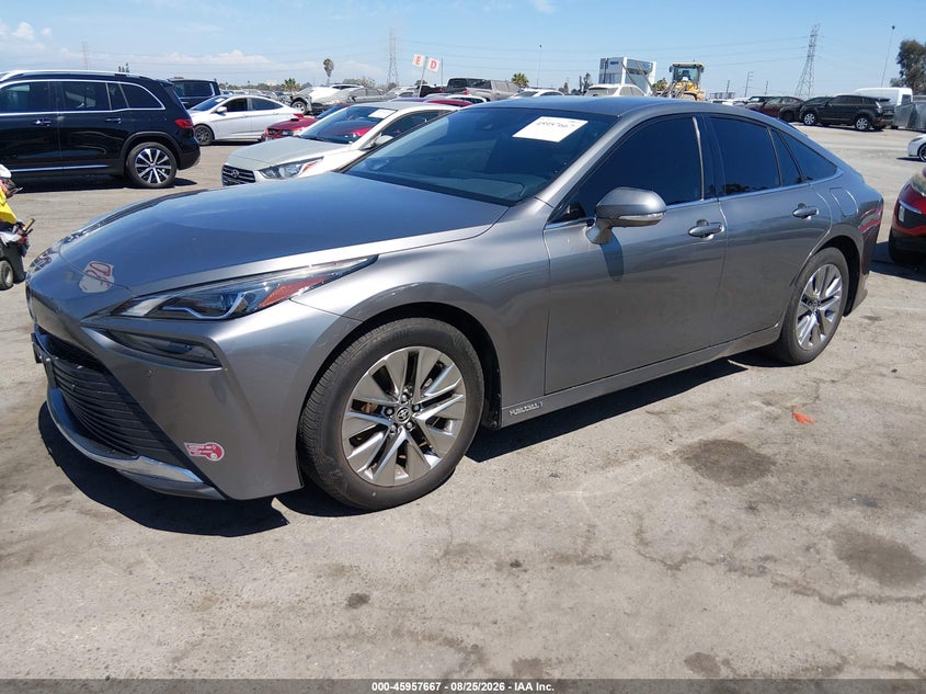 2022 TOYOTA MIRAI XLE · Photo 2