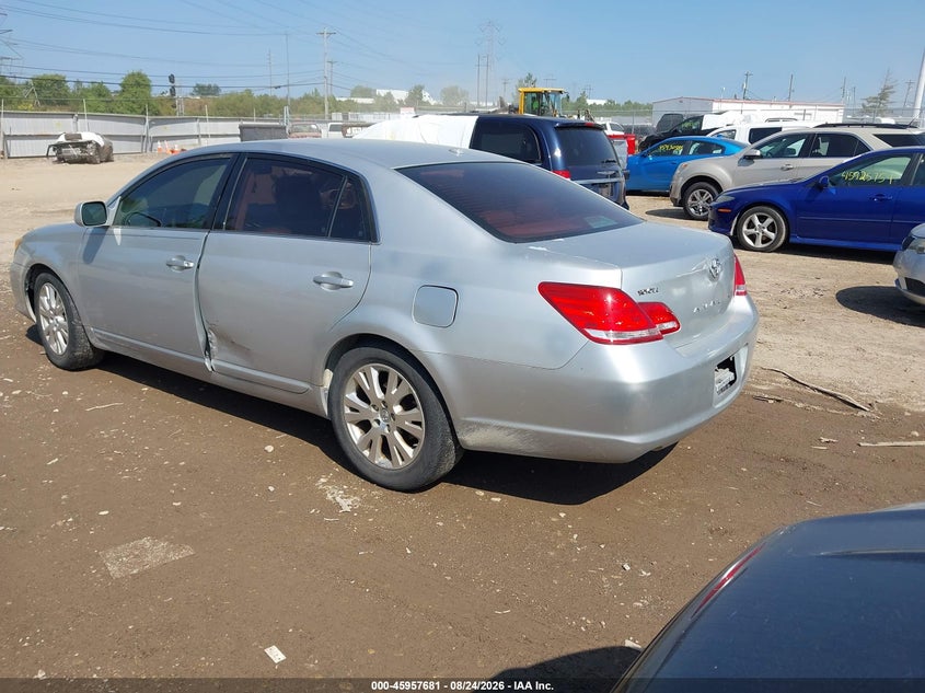 2010 TOYOTA AVALON auction photo 3