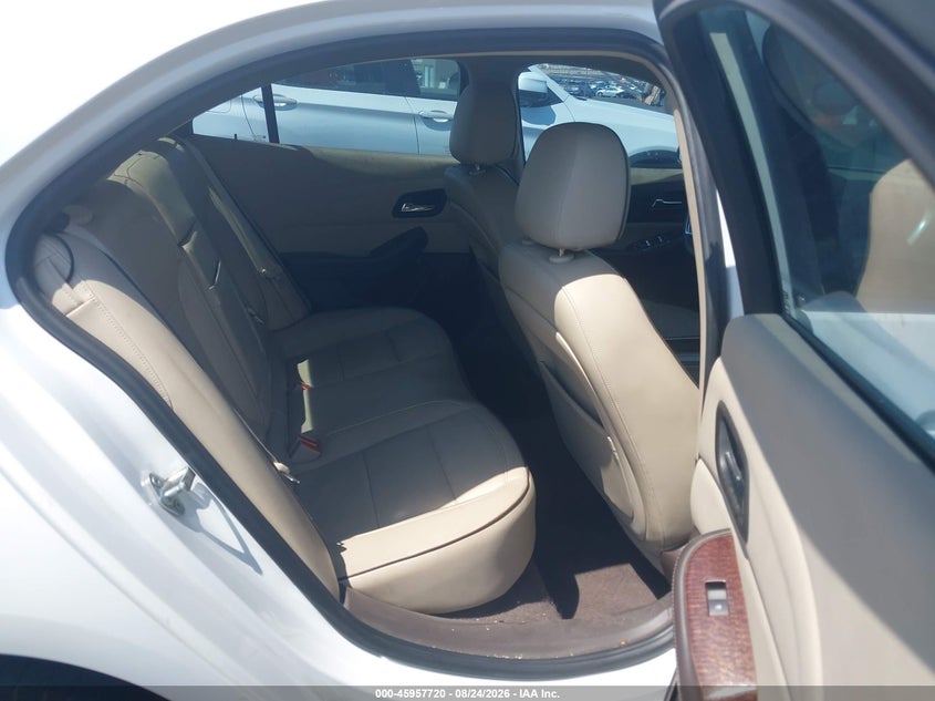 2013 CHEVROLET MALIBU auction photo 8