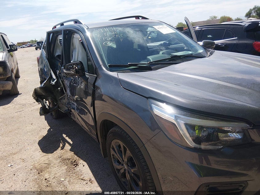 2021 SUBARU FORESTER auction photo 6