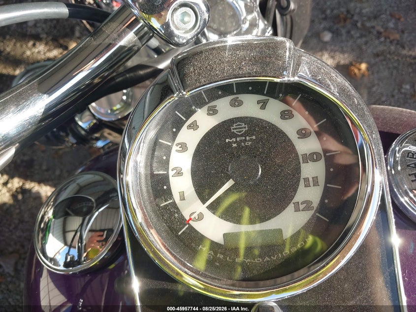 HARLEY-DAVIDSON FLSTN 2008
