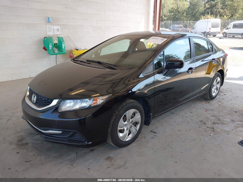 2015 Honda Civic, Right Side, IAAI, VIN 19XFB2F59FE297921 — photo 2