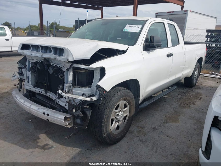 2018 TOYOTA TUNDRA auction photo 2