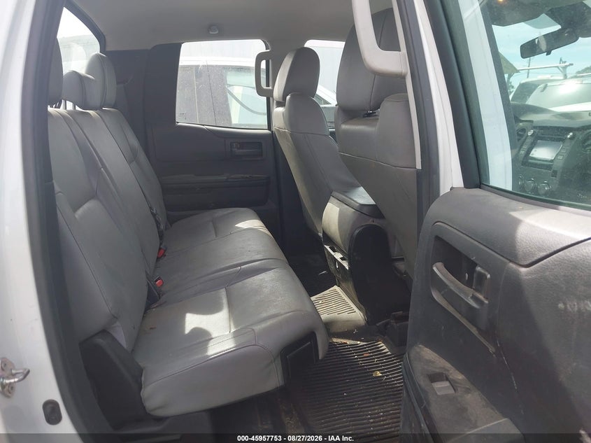 2018 TOYOTA TUNDRA auction photo 8