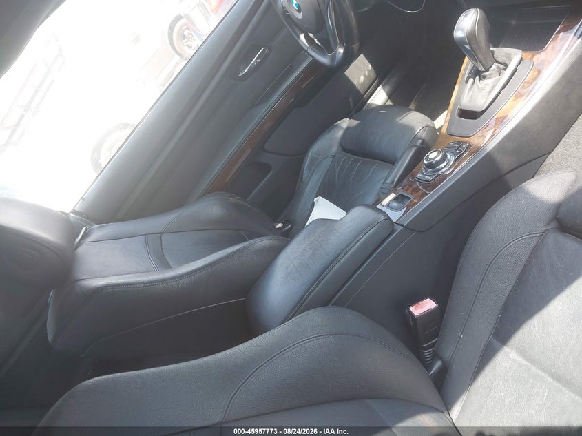 2010 BMW 335I — zdjęcie 5