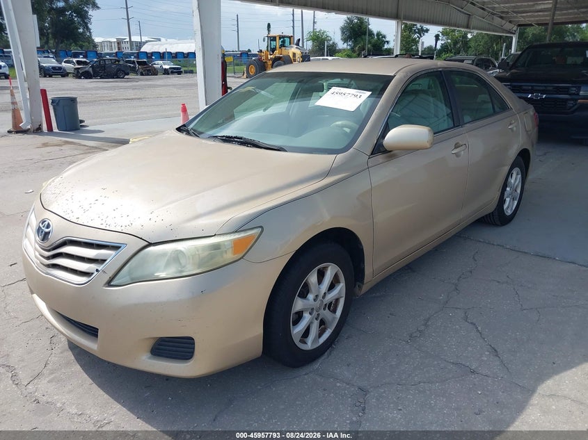 2011 TOYOTA CAMRY auction photo 2